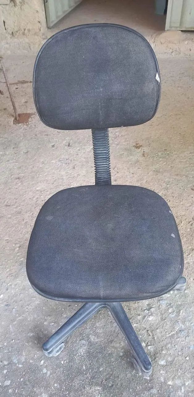 Black Swivel Office Chair