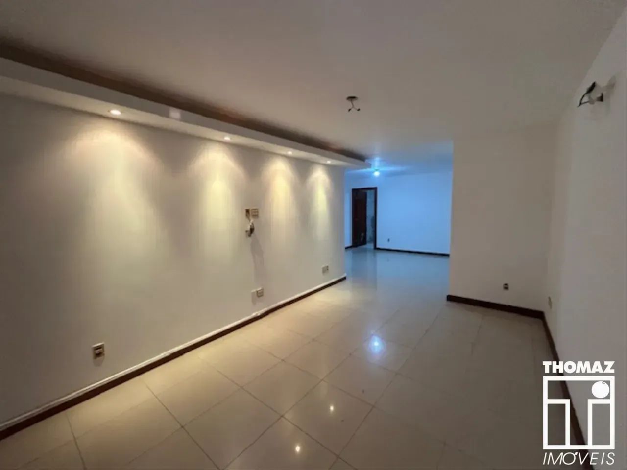 CASA LINEAR COM 04 QUARTOS SENDO 01 SUÍTE NO MIRANTE DA LAGOA - Foto 3