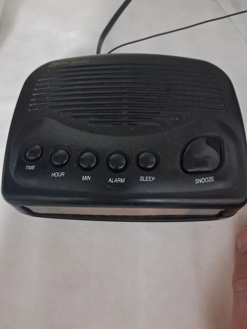 Rádio relogio bateria 9v e luz lenox - Foto 2