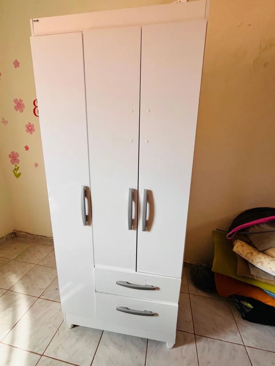 Vendo Guarda Roupa Infantil - Foto 3