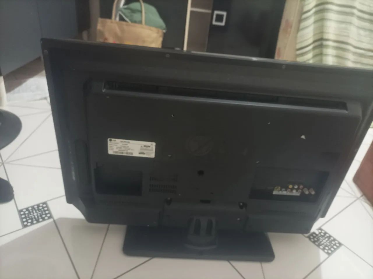 Vende-se tv LG 32  - Foto 2