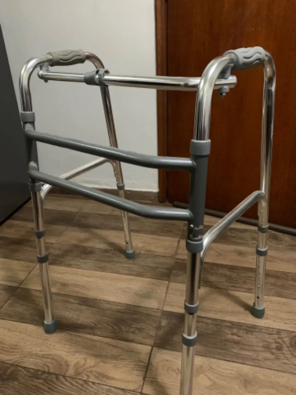 Andador Dobrável fixo, aço inox 