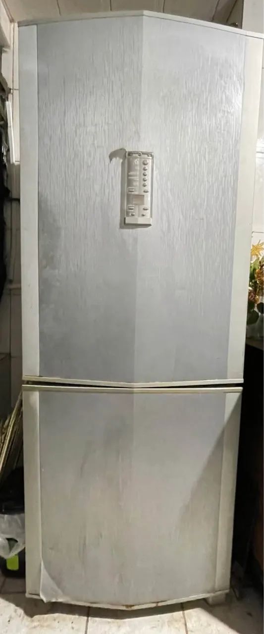 Geladeira Brastemp Inverse XRE48D (Para Conserto ou Peças) - Leia a Descrição - Foto 2