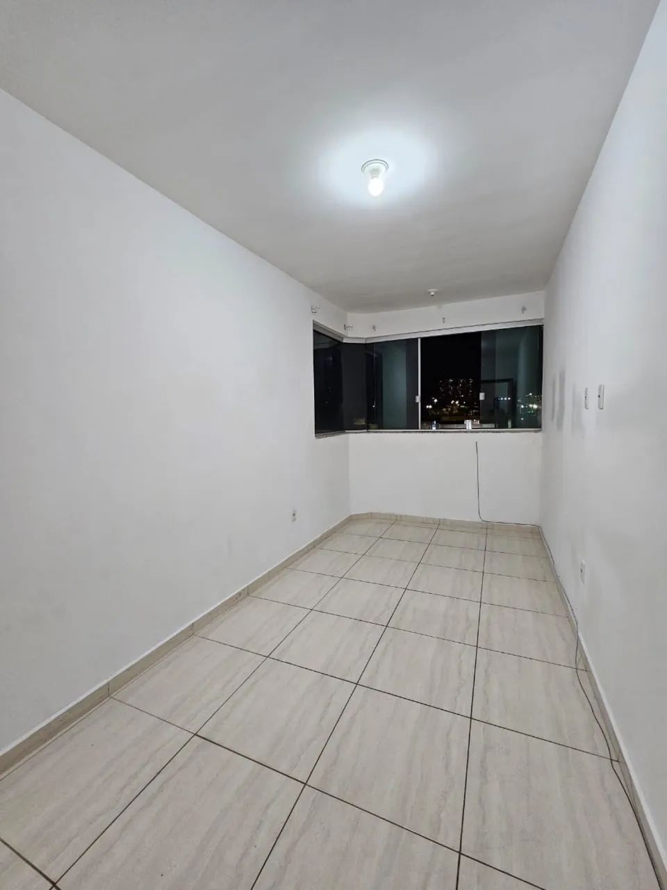 ALUGA-SE APARTAMENTO - SAMAMBAIA/DF - Foto 4