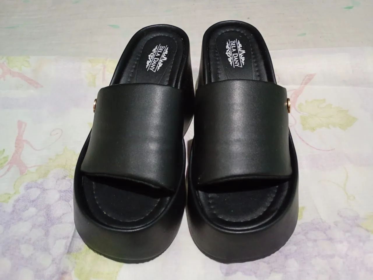 Tamanco feminino top