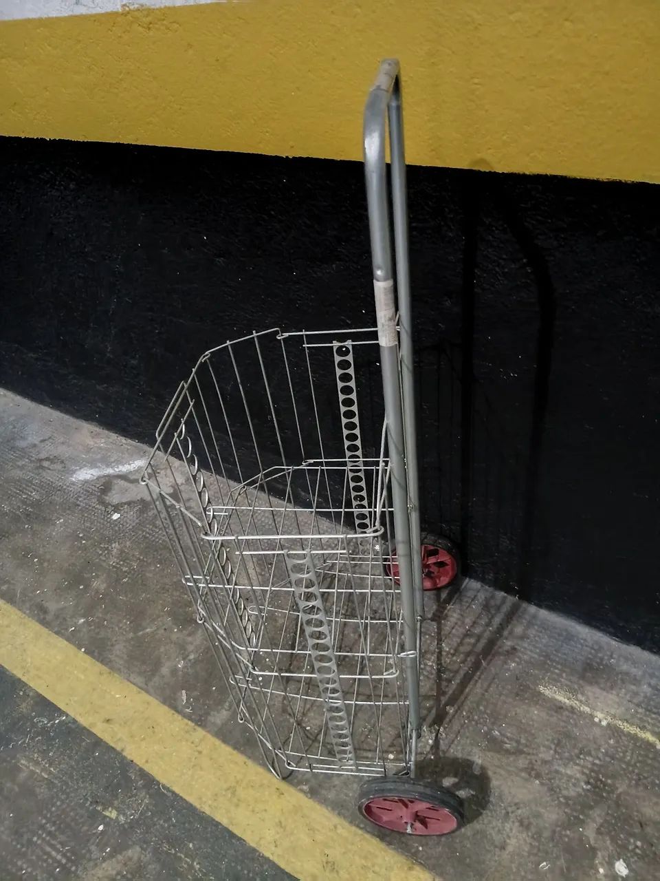 Carinho de feiras 50 reais  - Foto 2