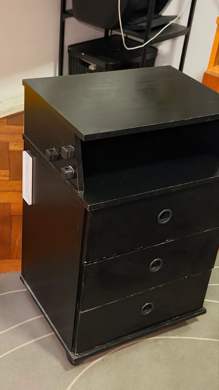 Mesa de cabeceira
