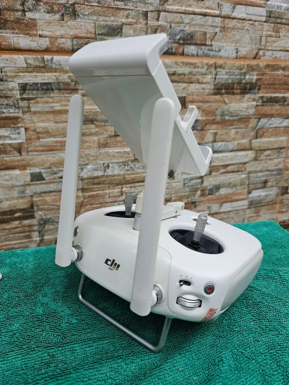 Rádio Controle DJI Phantom 