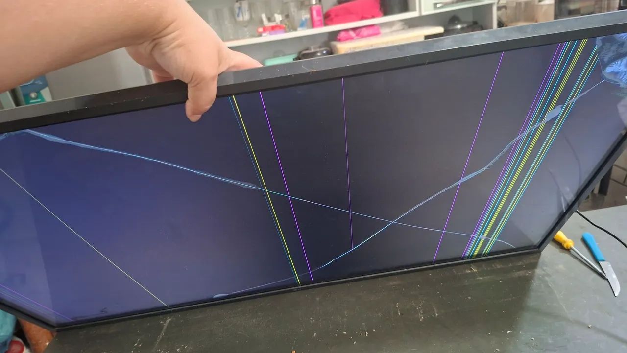 Smart tv 43 lg, para retirada de peças. - Foto 5