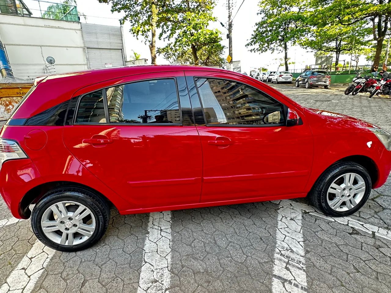 Chevrolet Agile AGILE LTZ 1.4 MPFI 8V FlexPower 5p 2013
