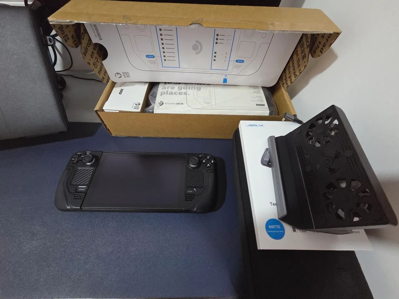 Steam Deck 1TB + Dock para TV + Cases extras | Pouco Uso | Ótimo