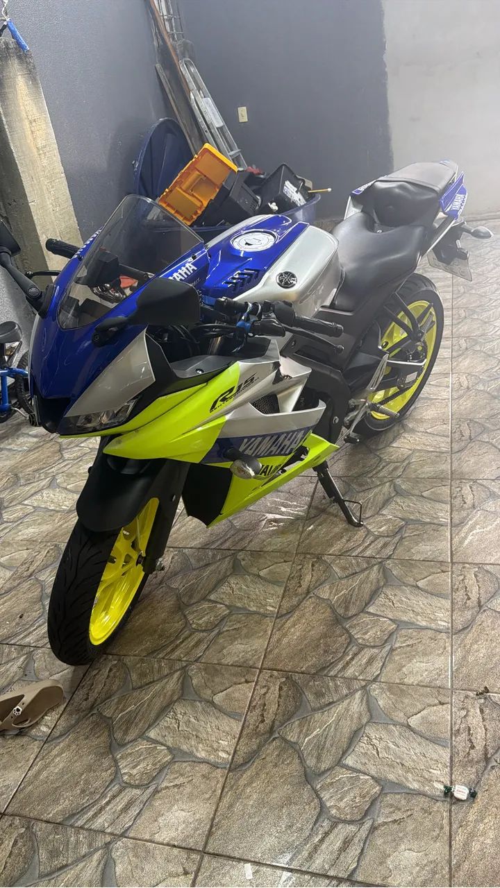 R15 yamaha  - Foto 4