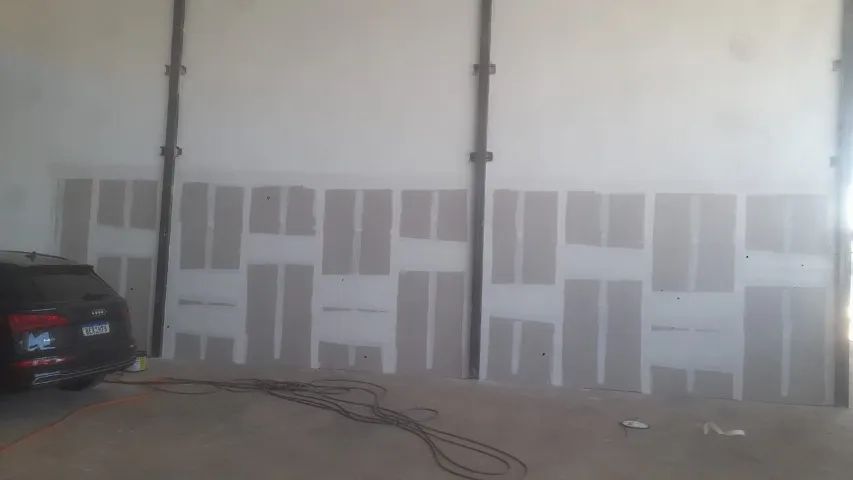 LG gesso