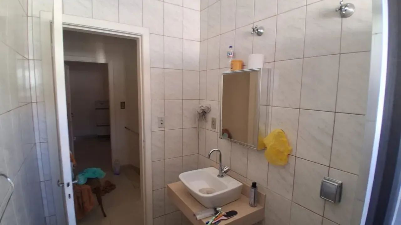 Sobrado com 4 dormitórios, quintal e edícula em rua sem saída no Bom Retiro - Foto 3