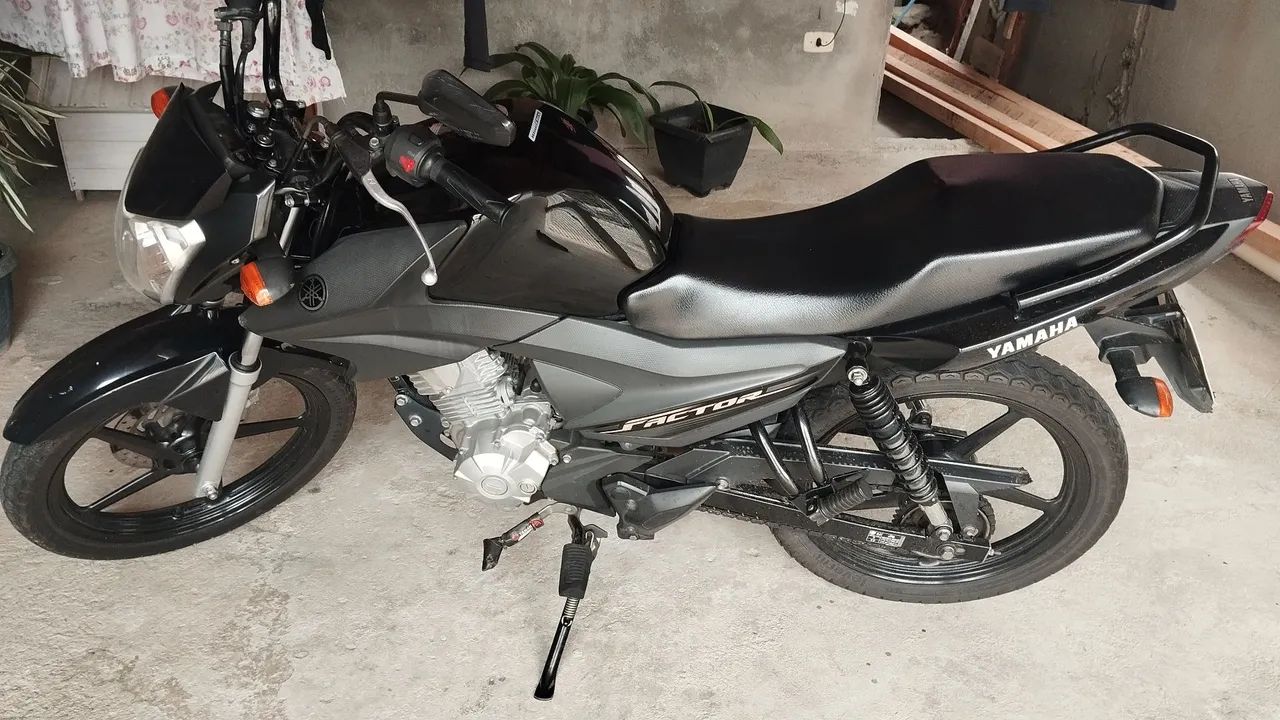 YBR Factor 125  - Foto 2