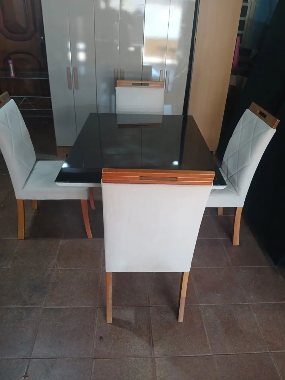 mesa com cadeiras - Foto 2