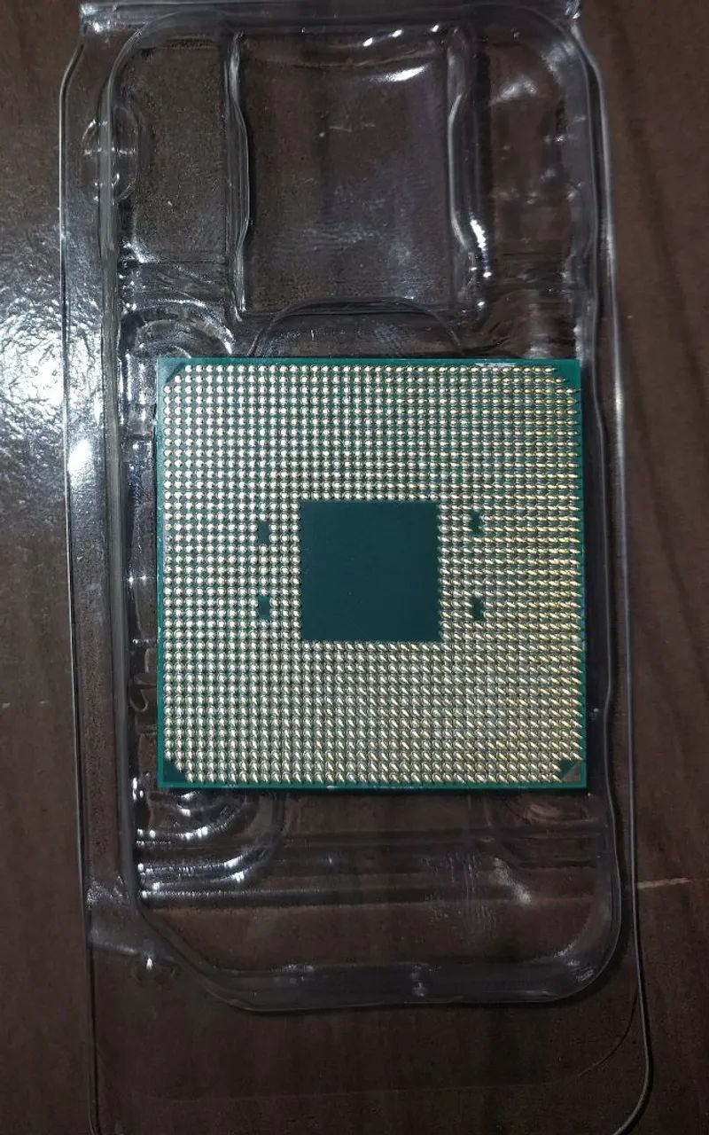 Ryzen 7 2700x com caixa e acessórios - Processadores - Soledade