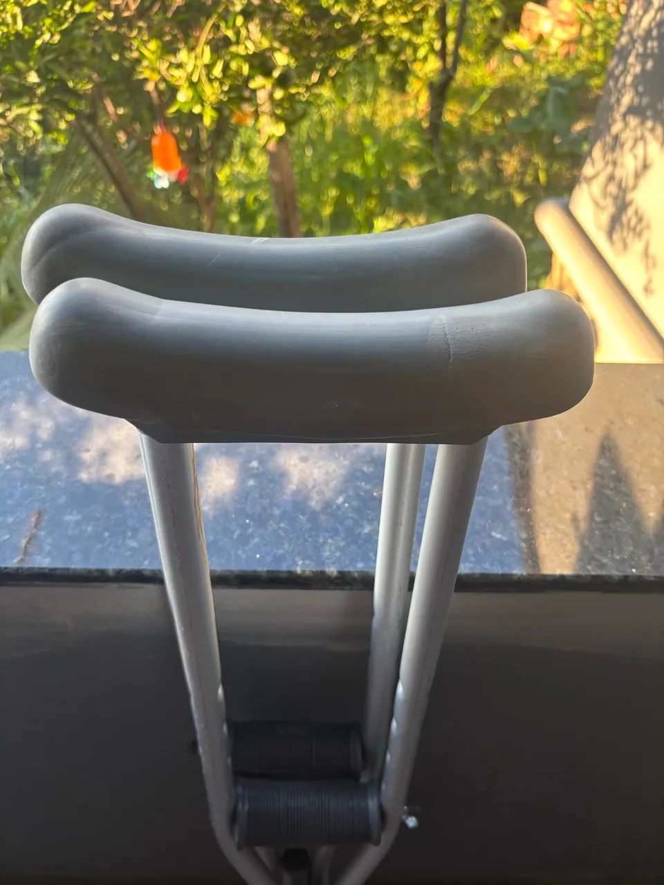 Par muletas em alumínio com regulagem - Foto 3