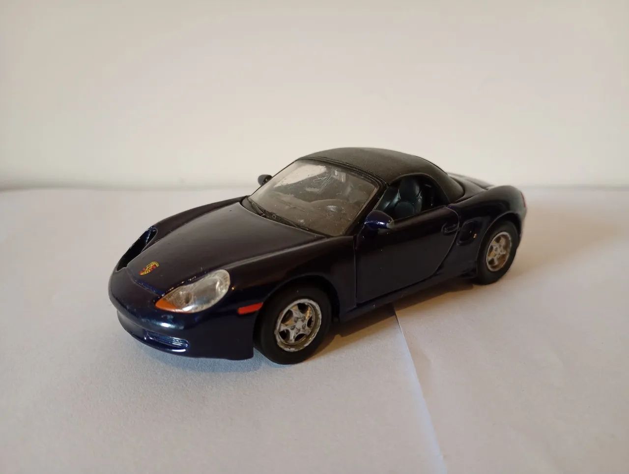 Welly - Miniatura Porsche Boxster Com Detalhes 
