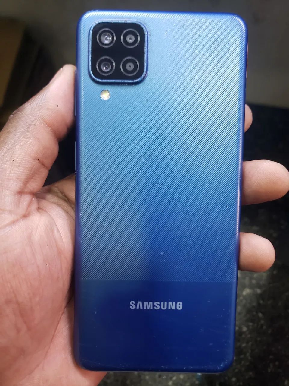 Samsung a12