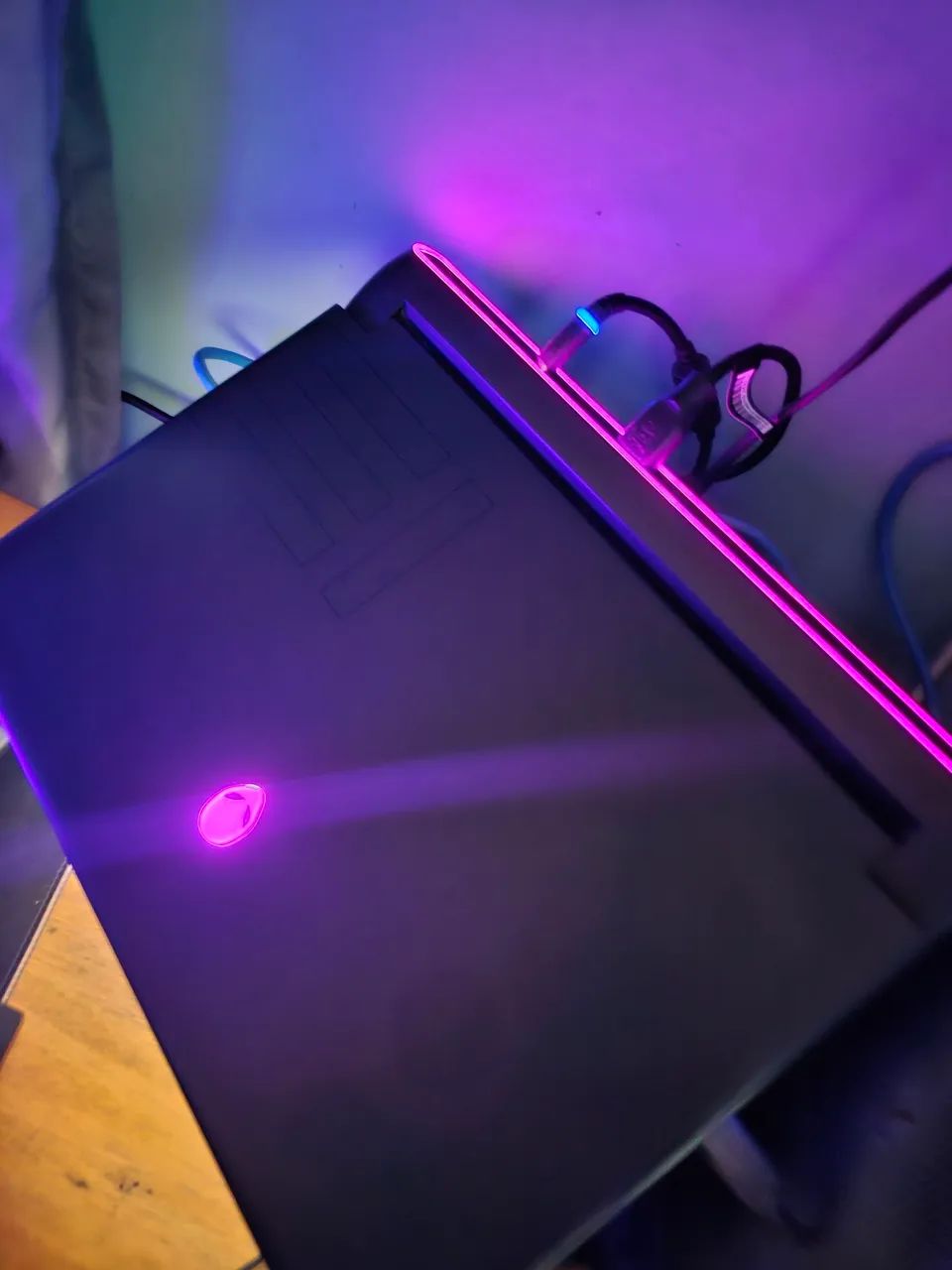 Alienware m15 R6 - Foto 2