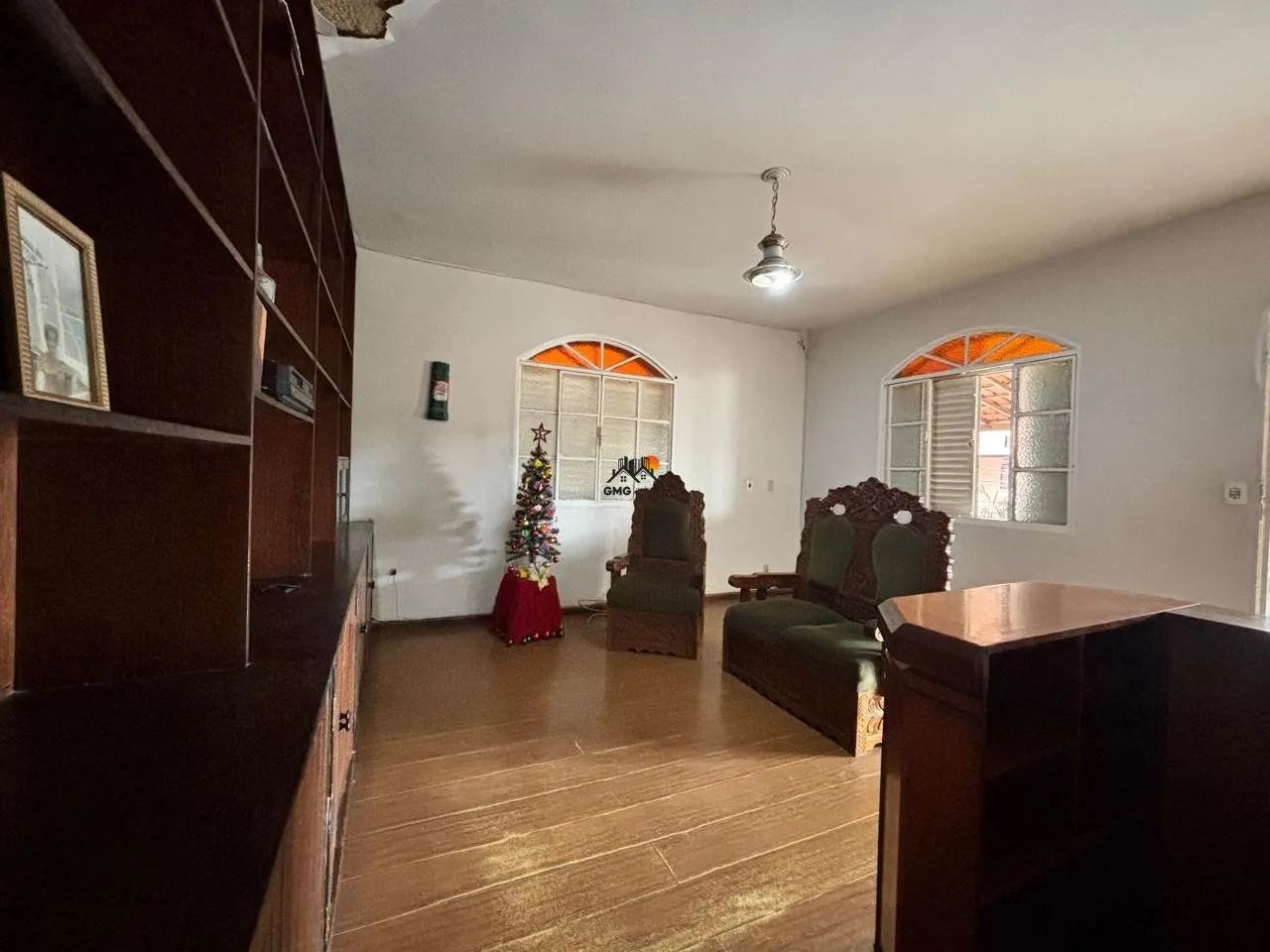 CASA COM 6 QUARTOS, BAIRRO EUROPA / CANDELÁRIA - Foto 2