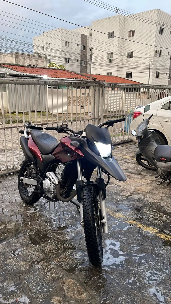 Honda XRE  300
