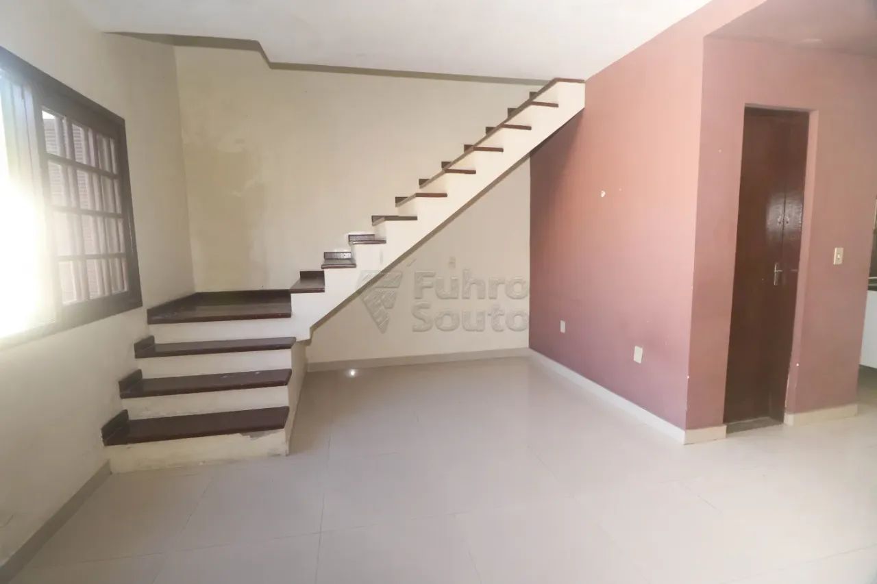 Sobrado de 2 Dormitórios com Terraço no Areal - Pelotas - Foto 4