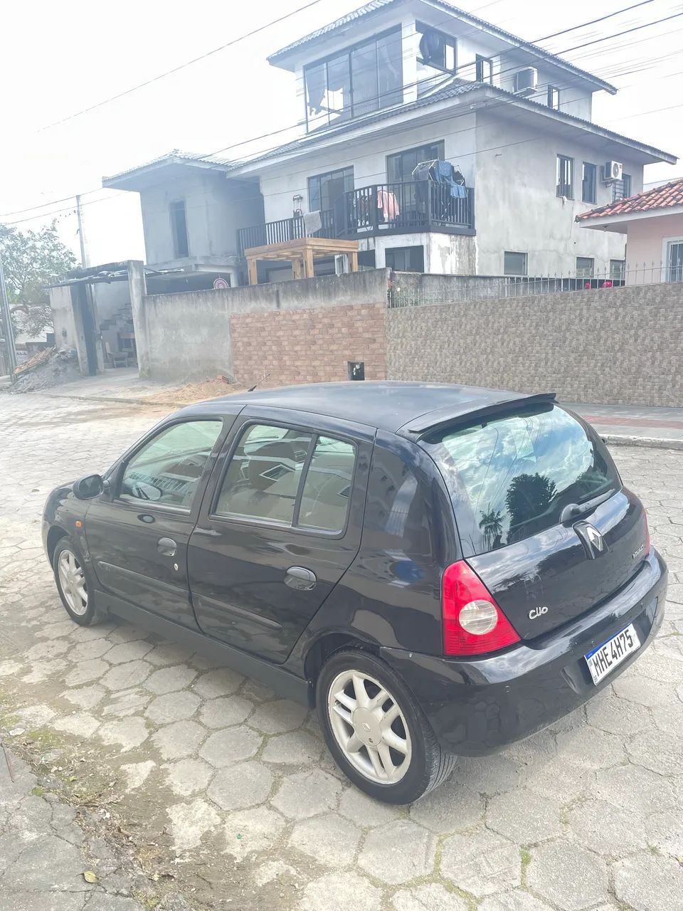 Renault Clio Campus Hi-flex 1.0 16V 5P 2009 - Foto 2