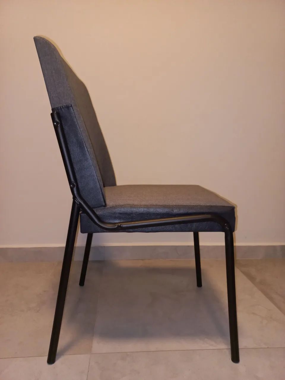 Mesa com 4 cadeiras  - Foto 4