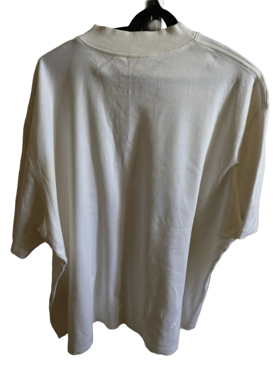 Camisa branca gola alta  - Foto 2