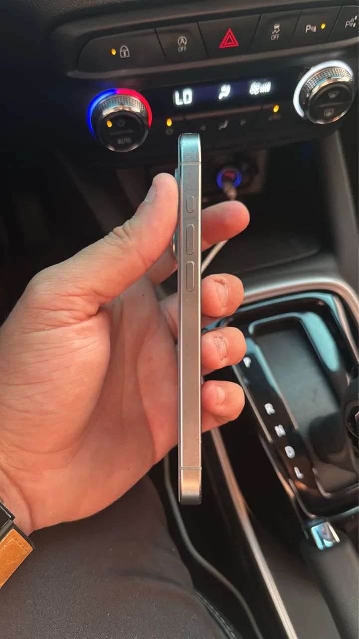 iPhone 15 pro 128gb  - Foto 3