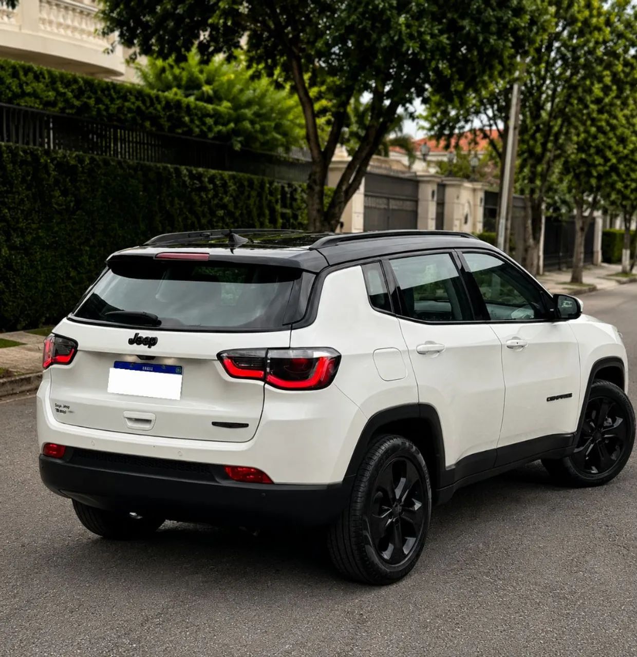 Jeep Compass Night Eagle 2.0 4X2 Flex 16V AUT 2018 - Foto 2