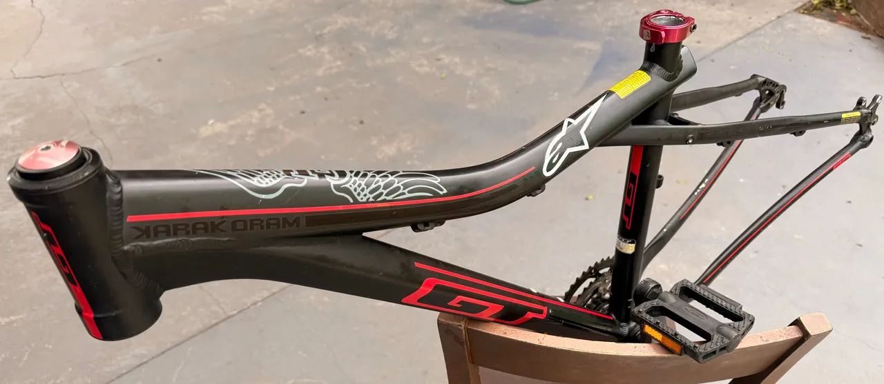 Quadro GT Karakoram 29? tamanho S + pedivela, pedais - Ciclismo