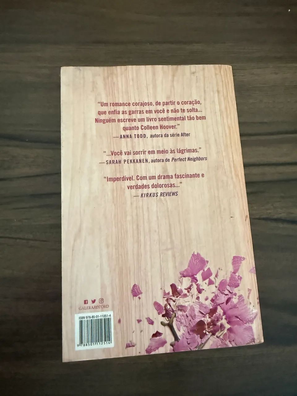 É assim que acaba - Collee Hoover - Foto 2