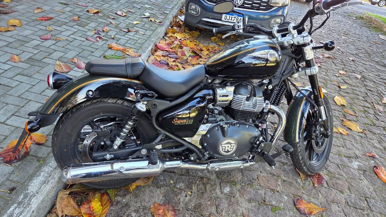 Super Meteor 650 Royal Enfield 