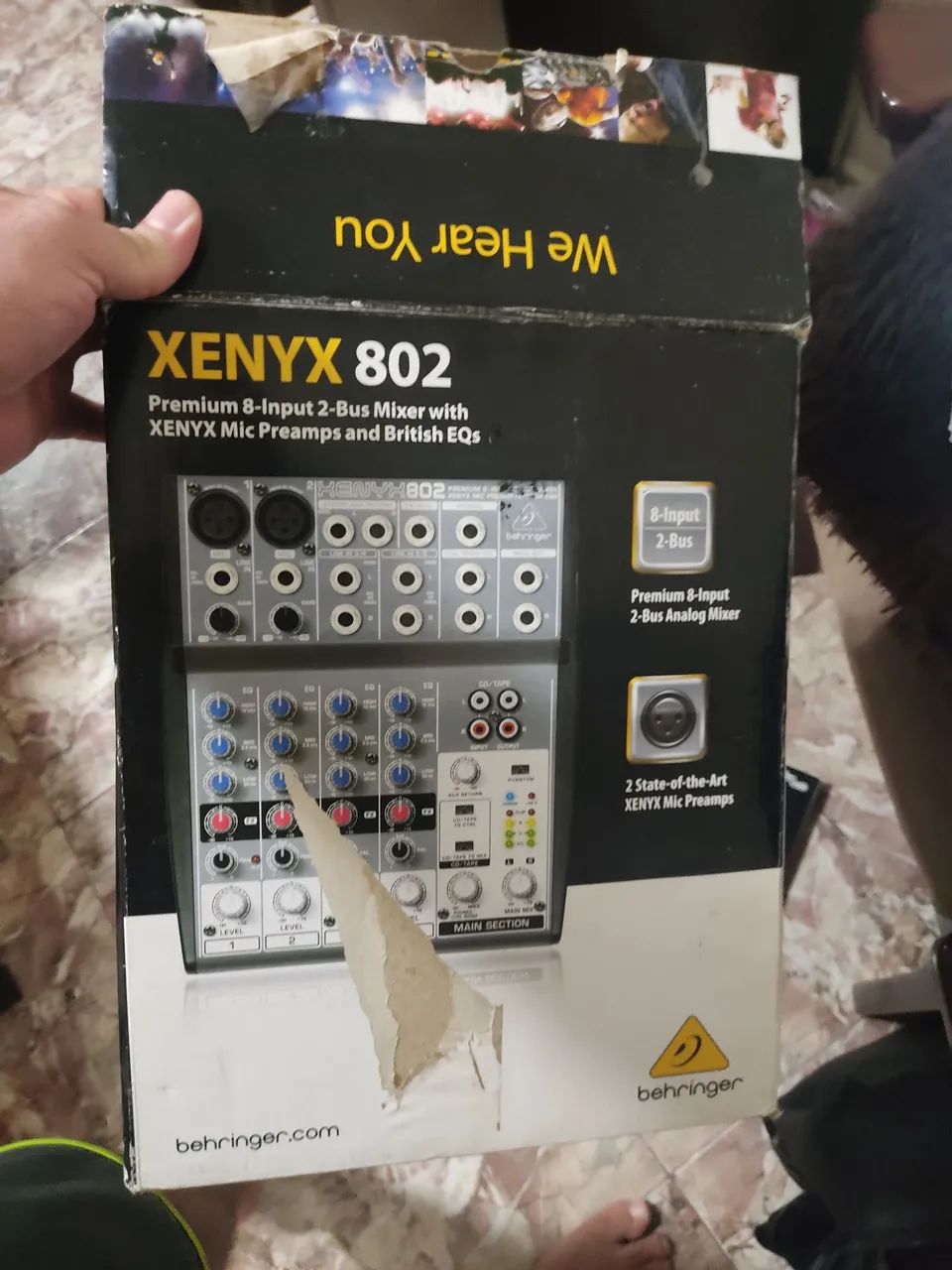 Mesa de som Behringer 802  - Foto 2