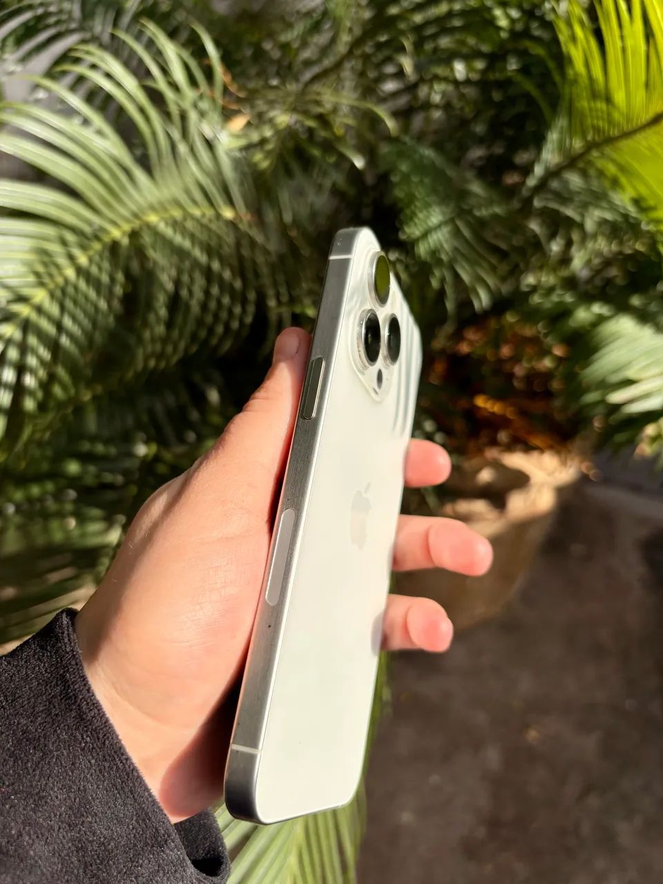 iPhone 15 Pro max - 256gb  - Foto 2