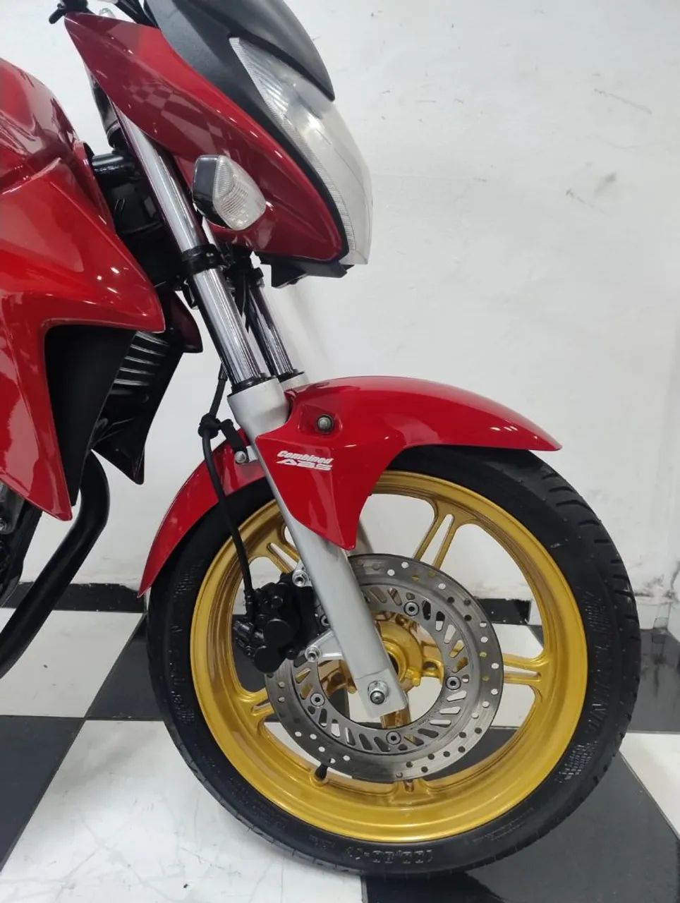 CB 300R 2015 - Foto 5