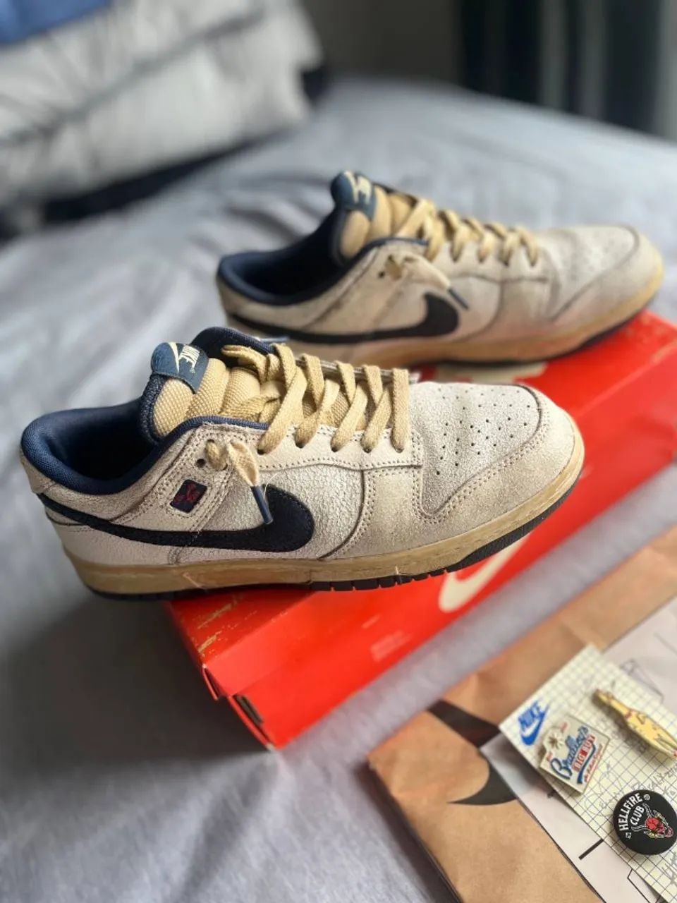 Nike Dunk Low x Stranger Things Phantom and Midnight Navy - Foto 2