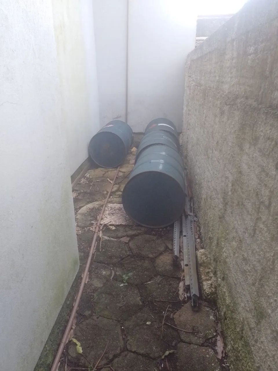 Bancadas, cavalete de armazenamento e metais. - Foto 5