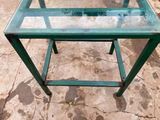 MESINHA DE APOIO COM BASE E VIDRO - Foto 3