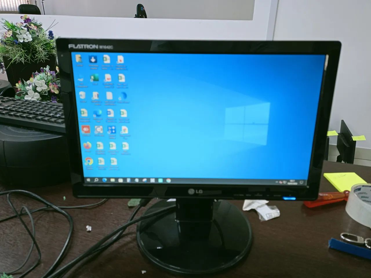 Monitor flatron w1642s 15,6 polegadas usado - Foto 2
