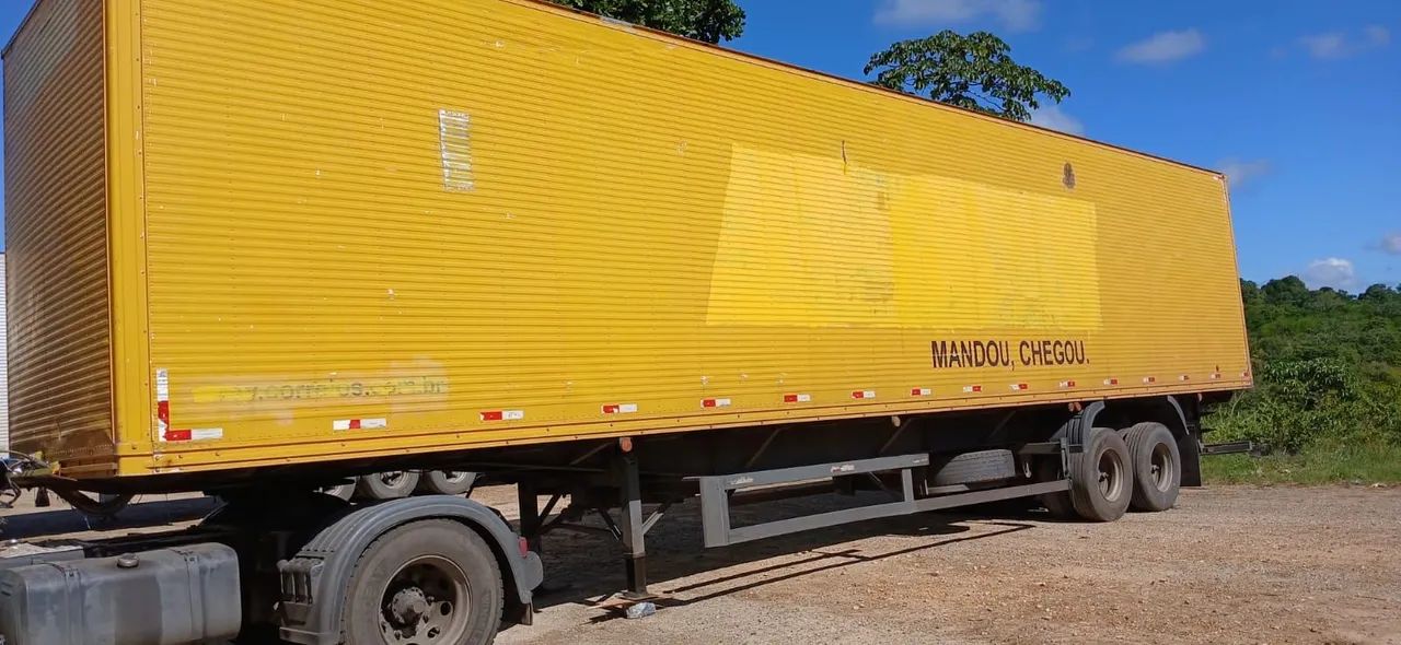 Vendo Baú Ano 2011 / R$ 70.000