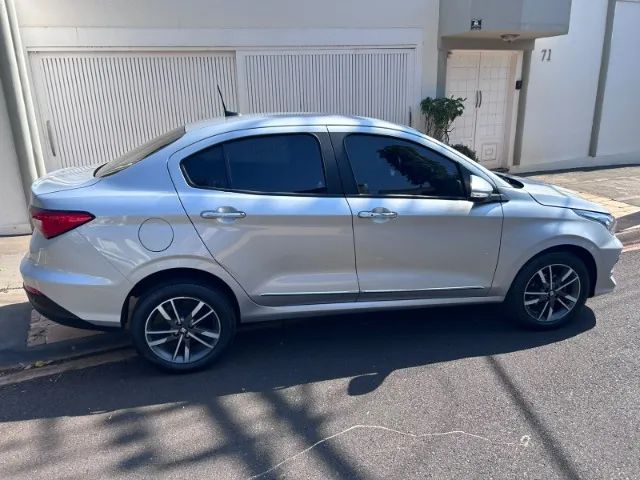 Fiat Cronos Precision 1.3 16V Flex Aut. 2024 - Foto 2