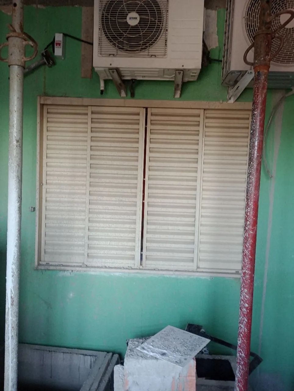Veneziana usada