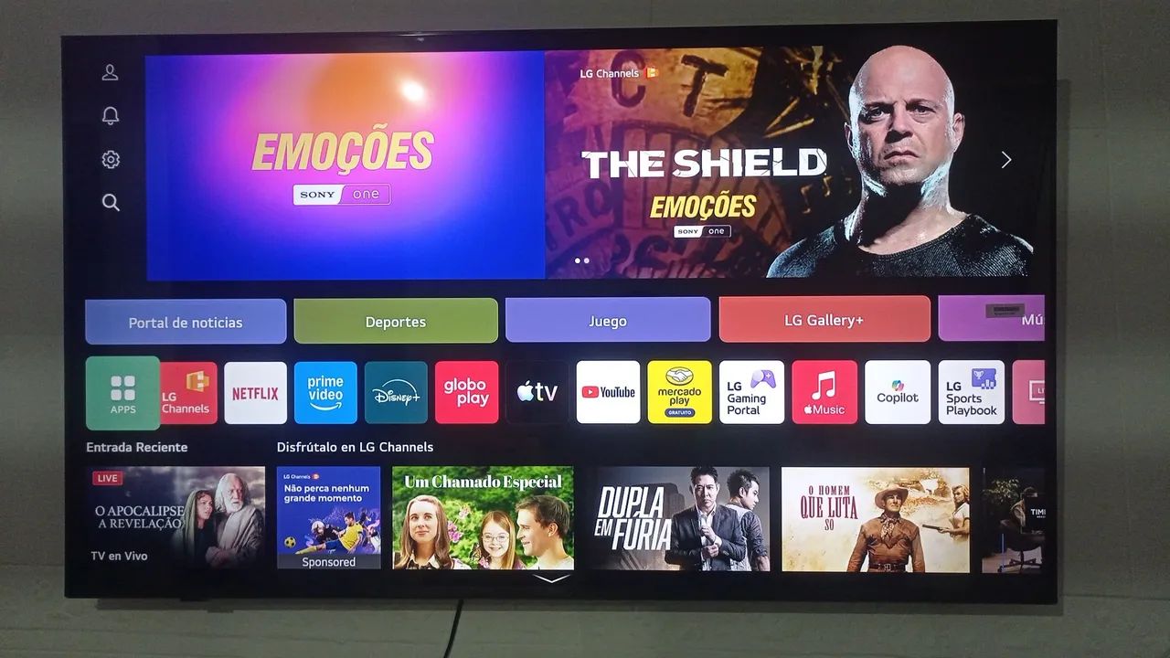 Vendo TV LG de 55 polegadas é smartv con inteligência artificial e Alexa 