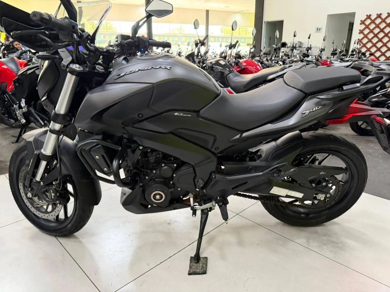 BAJAJ DOMINAR 400 - Foto 2