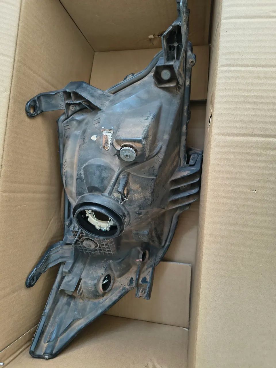 lanterna frontal Hilux  SRV / CD2012  LD e LE  - Foto 4