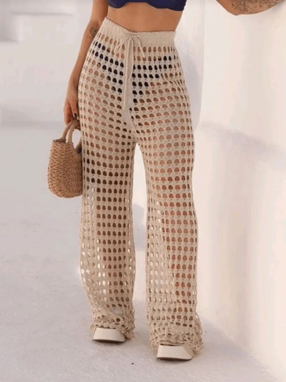 Calça saída de praia rendada 
